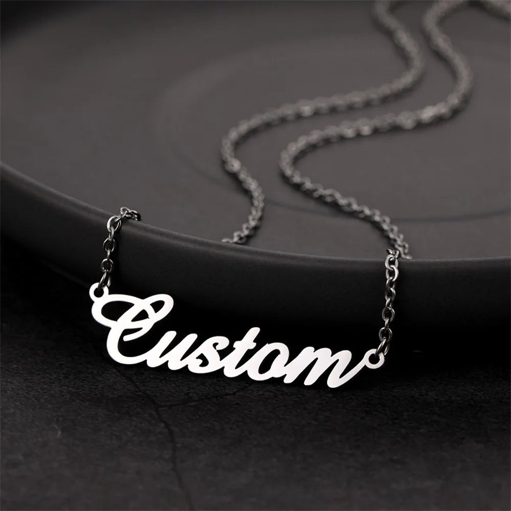 Custom Stainless Steel Golden Name Necklace For Women Man Personalized Nameplate Jewelry Fashion Letter Pendant Gift